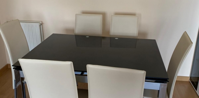 16. Salon mesa comedor.jpeg